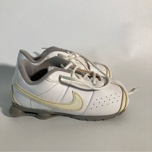 Toddler Nike shocks 10c